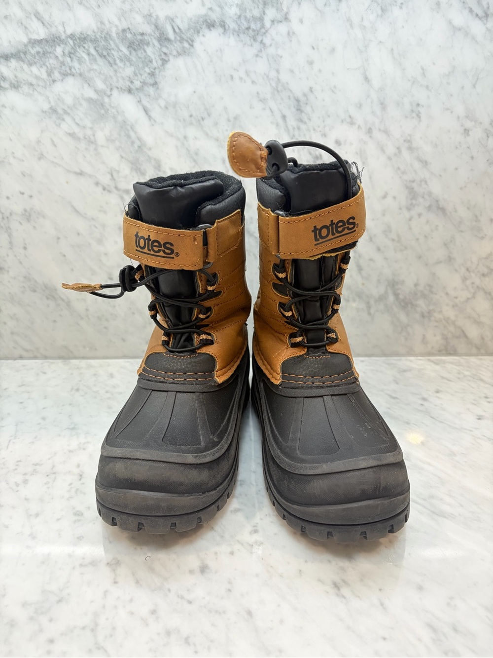 Totes Abrams Boys Snow Boots Size 1M Wheat Black Winter Boots